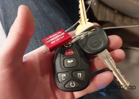 2005 Chevrolet Malibu Ls из США, поврежденный, VIN 1G1ZT54855F284038